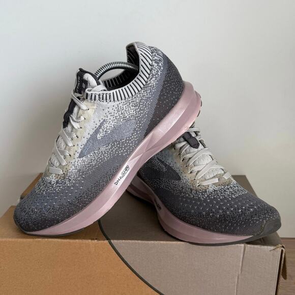 Brooks Levitate 2 Grey/Deep Rose Women Running Sneakers- SZ 7.5 - Picture 8 of 14